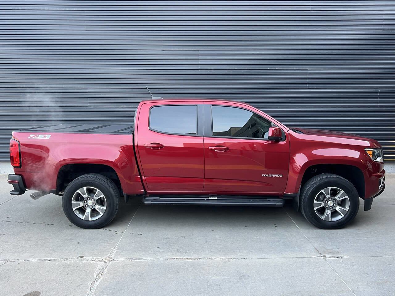 Used 2018 Chevrolet Colorado Z71 AWD/4WD image 11