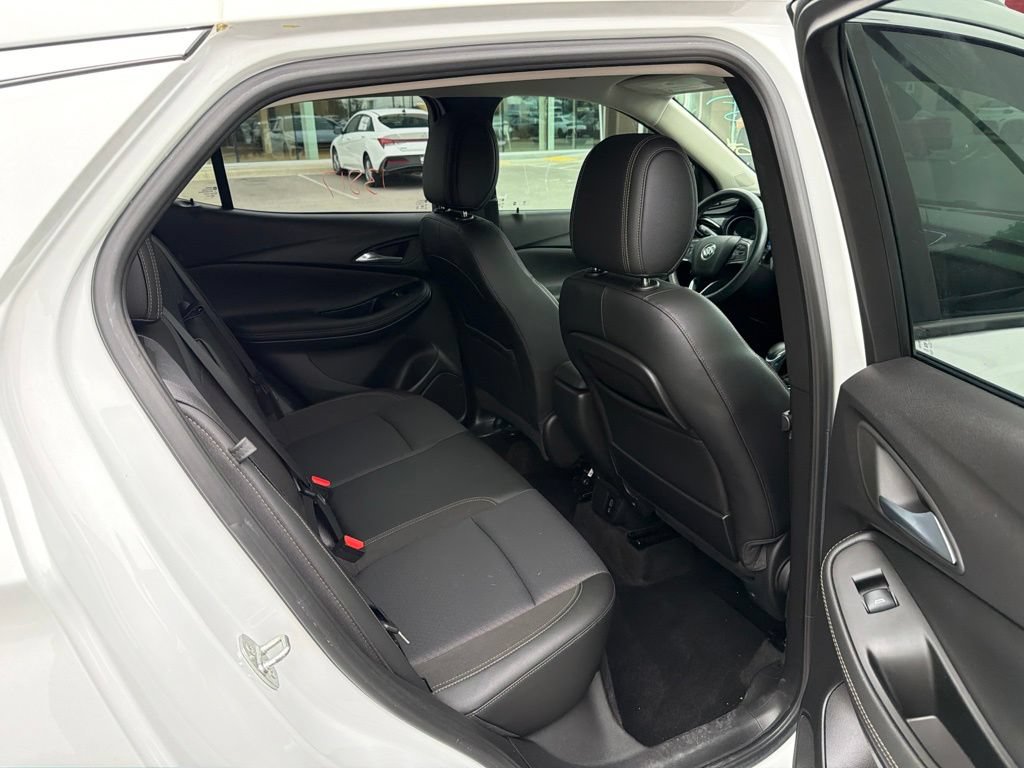 Used 2022 Buick Encore GX Select FWD image 20
