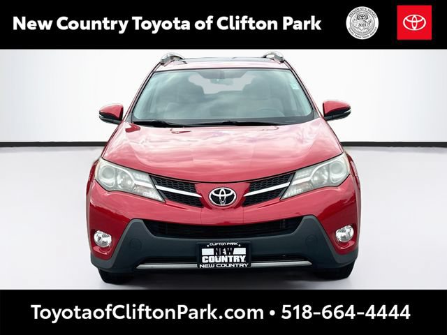 Used 2014 Toyota RAV4 XLE AWD/4WD image 2
