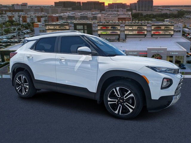 Used 2021 Chevrolet TrailBlazer LT w/ Premium Seating Package