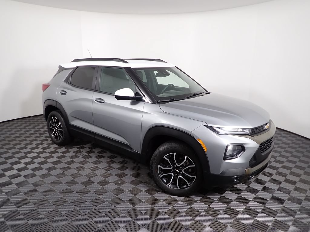 Used 2023 Chevrolet TrailBlazer ACTIV w/ Convenience Package AWD/4WD image 7