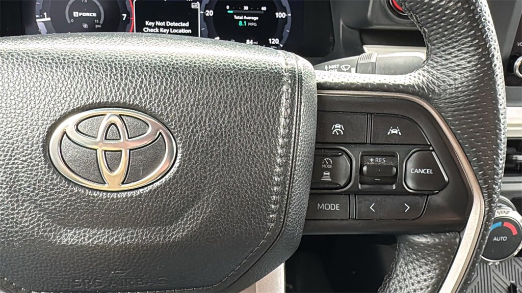 Used 2024 Toyota Tacoma TRD Off-Road image 30