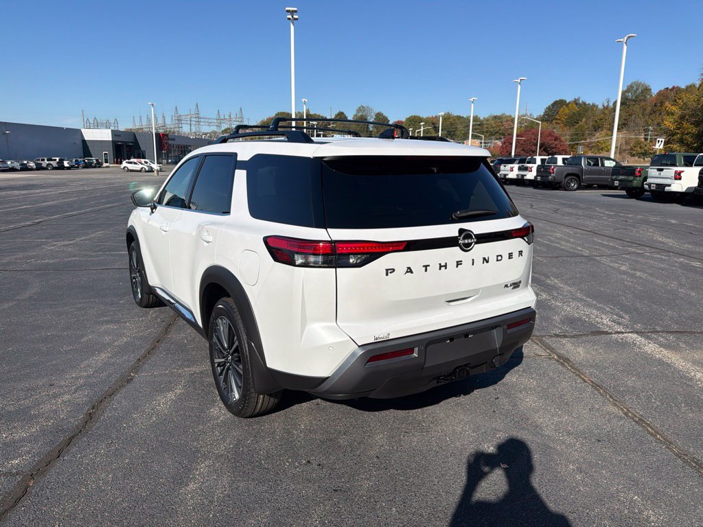New 2026 Nissan Pathfinder Platinum AWD/4WD image 6
