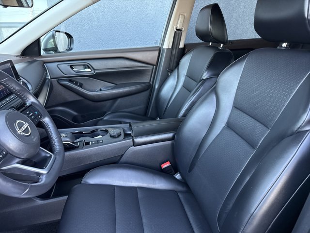 Certified 2023 Nissan Rogue SV w/ SV Premium Package image 5