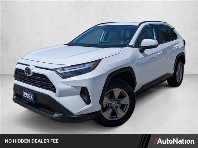 Used 2023 Toyota RAV4 XLE w/ Convenience Package FWD image 1