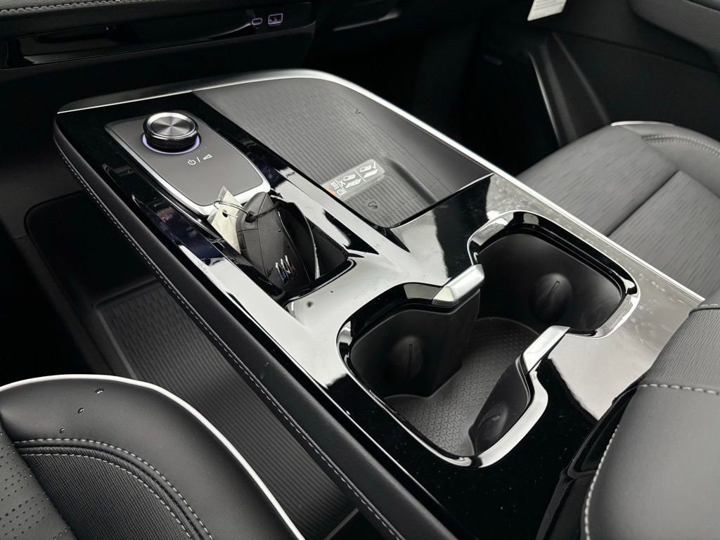 New 2026 Buick Enclave Sport Touring w/ Power Package image 32