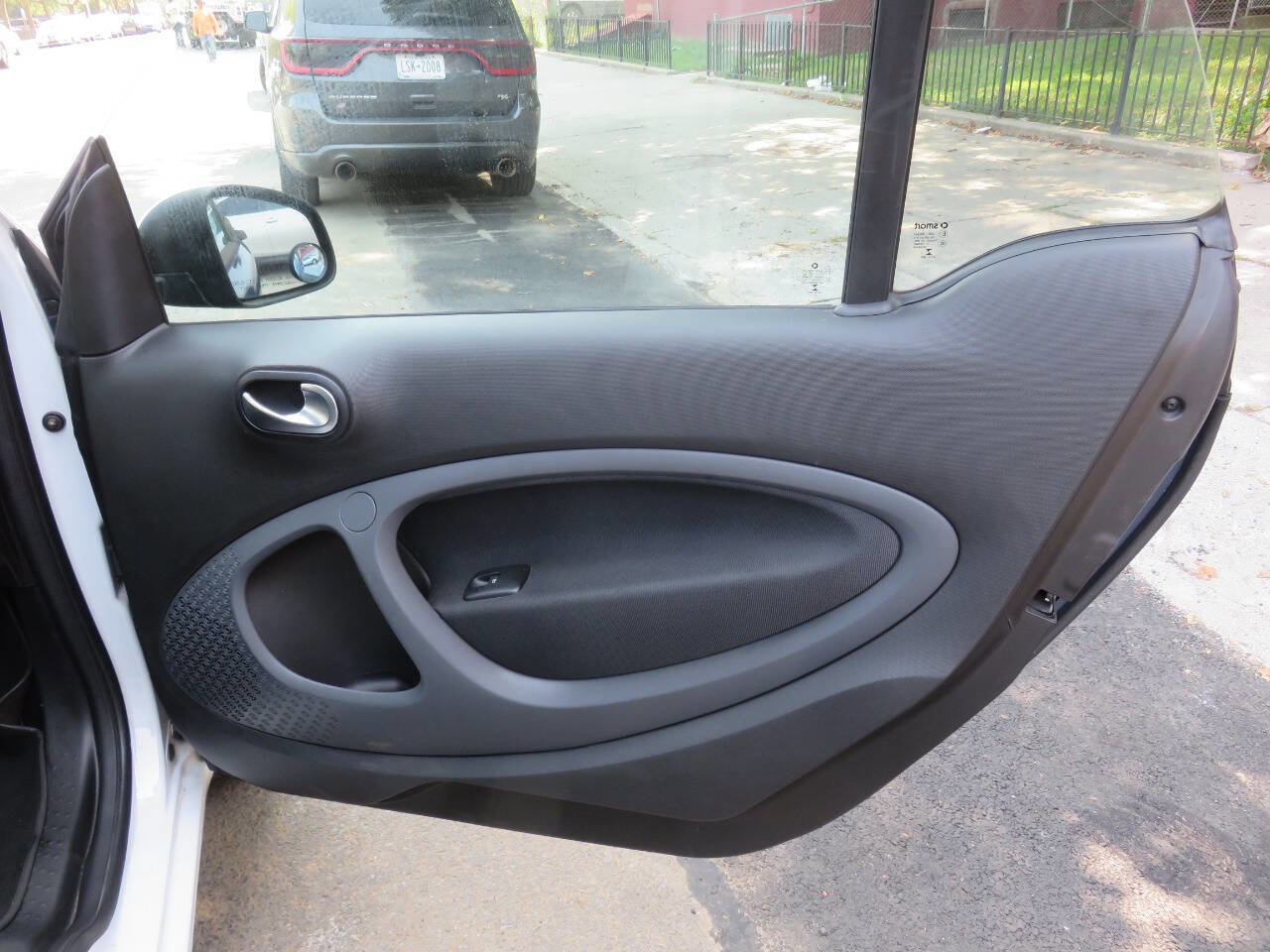 Used 2016 smart fortwo Prime image 19