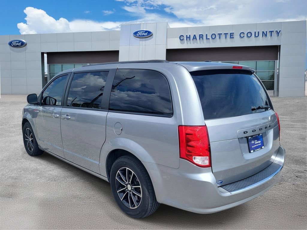 Used 2018 Dodge Grand Caravan GT image 4
