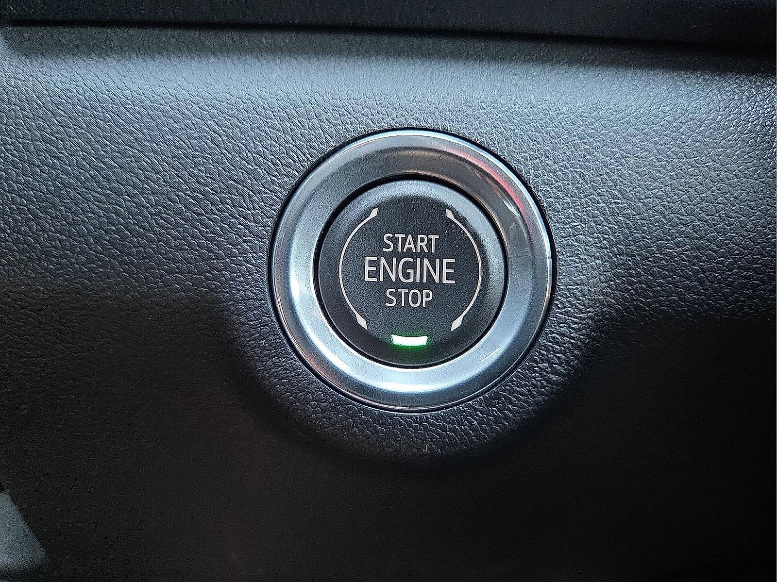 Used 2026 GMC Terrain AT4 w/ Technology Package II image 21