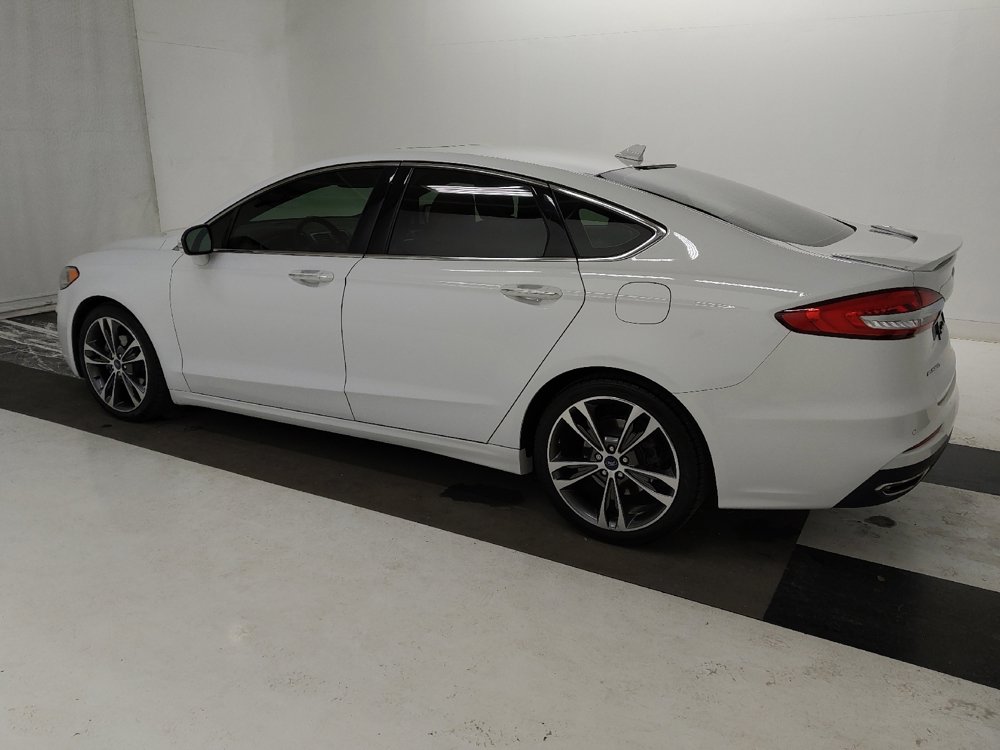 Used 2019 Ford Fusion Titanium image 3