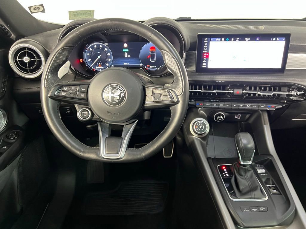 Used 2024 Alfa Romeo Tonale Veloce image 13
