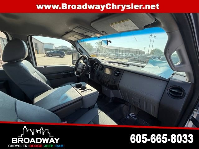 Used 2015 Ford F550 2WD Crew Cab Super Duty w/ Power Equipment Group image 10