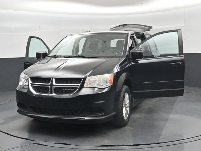Used 2014 Dodge Grand Caravan SXT FWD image 58