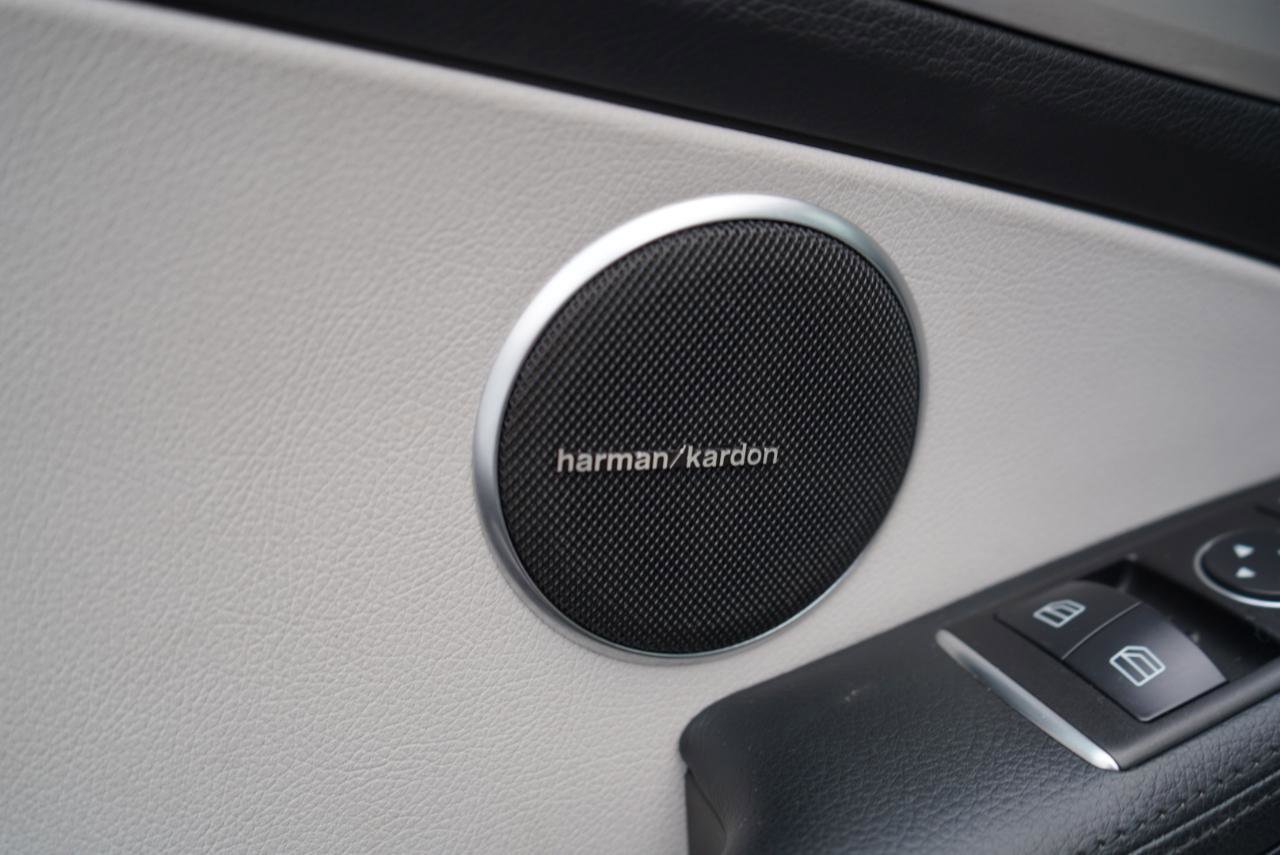 Used 2015 Mercedes-Benz SLK 250 image 36