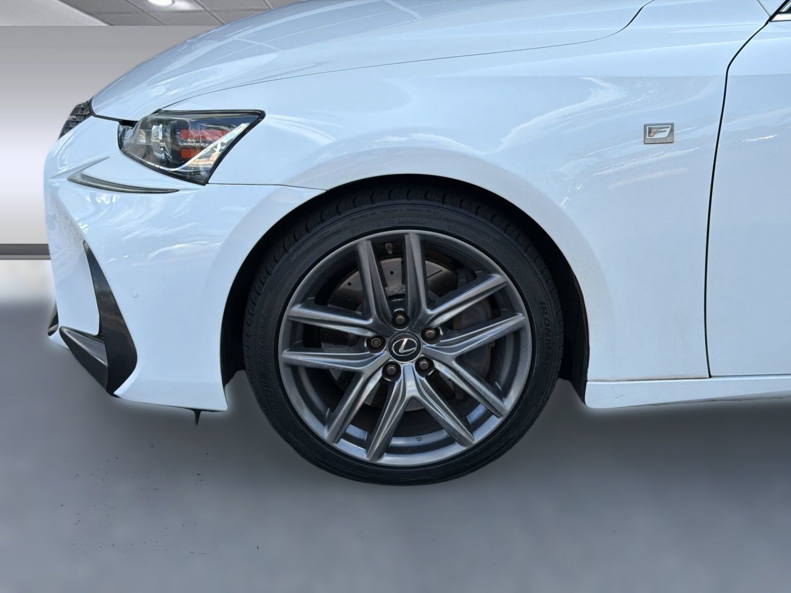 Used 2019 Lexus IS 300 F Sport w/ F Sport Package RWD image 12