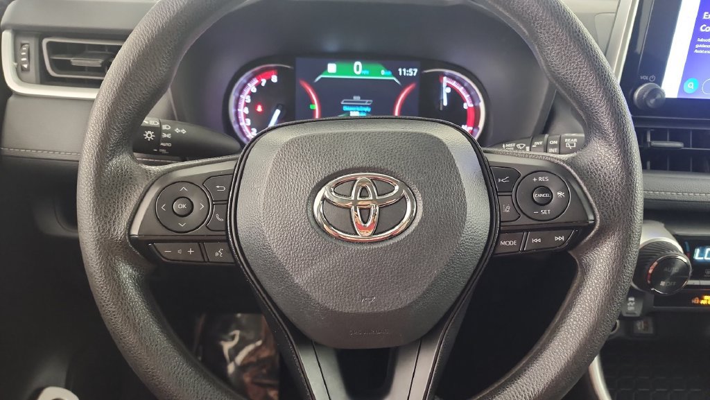 Used 2024 Toyota RAV4 XLE FWD image 12