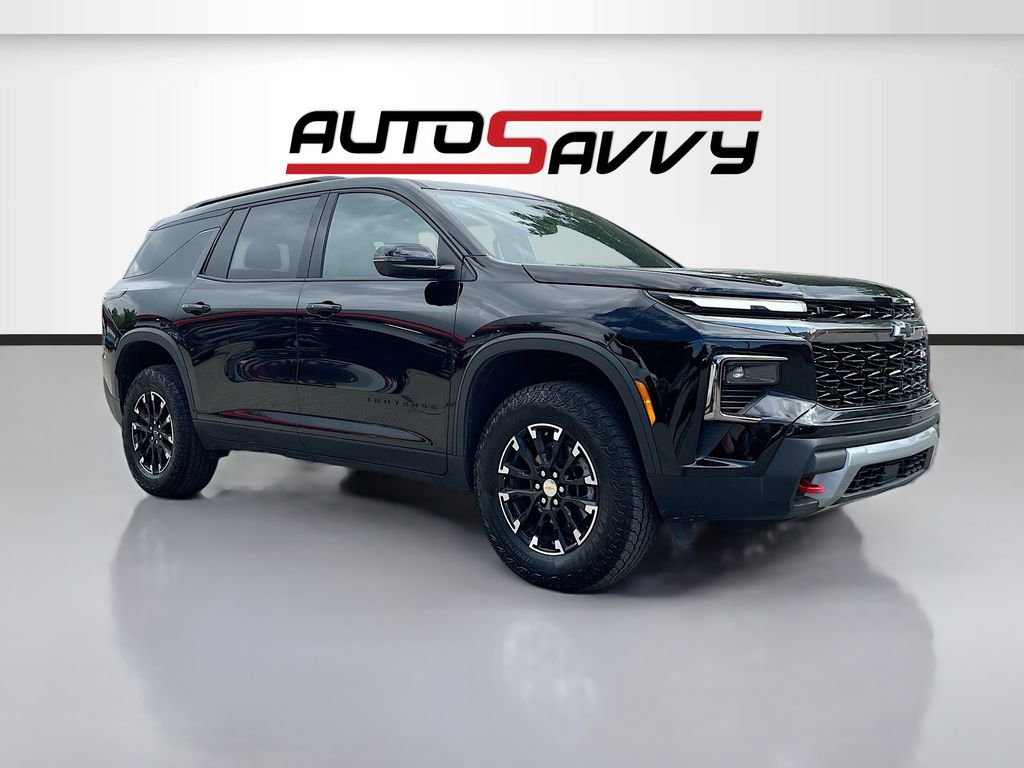 Used 2024 Chevrolet Traverse Z71