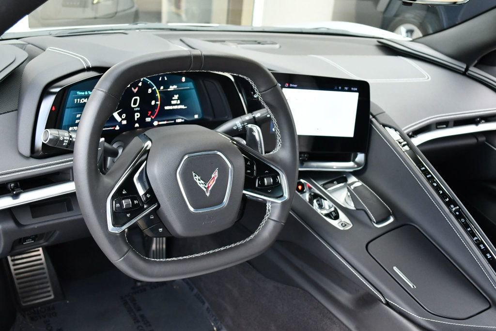 Used 2024 Chevrolet Corvette Stingray Coupe w/ Chrome Exterior Badge Package RWD image 34