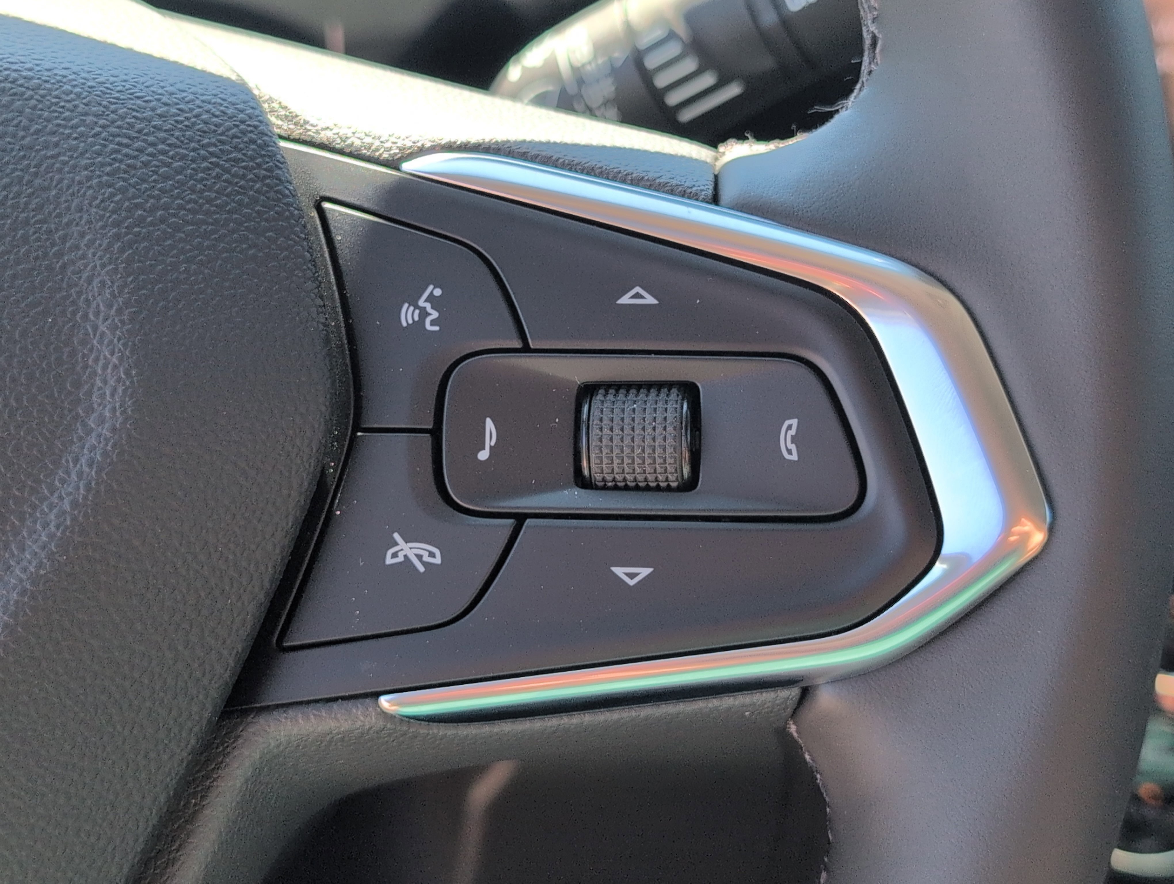 New 2026 Chevrolet Trax ACTIV image 25