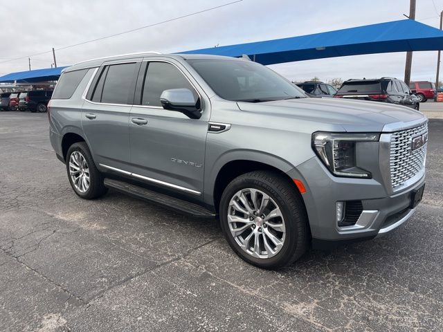 Used 2024 GMC Yukon Denali w/ Max Trailering Package image 3