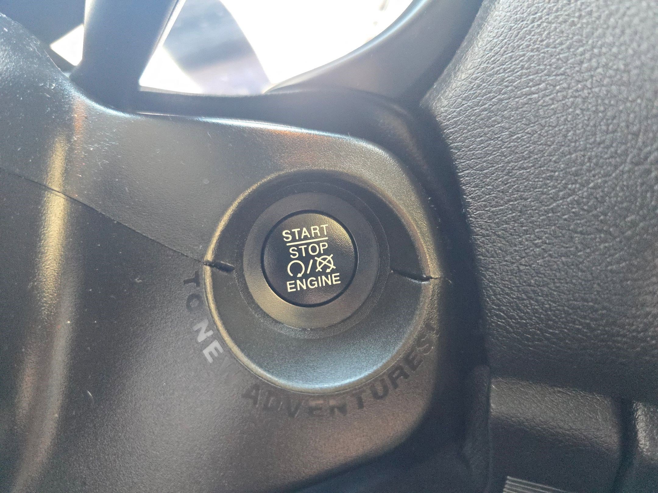 Used 2020 Jeep Renegade Limited image 26