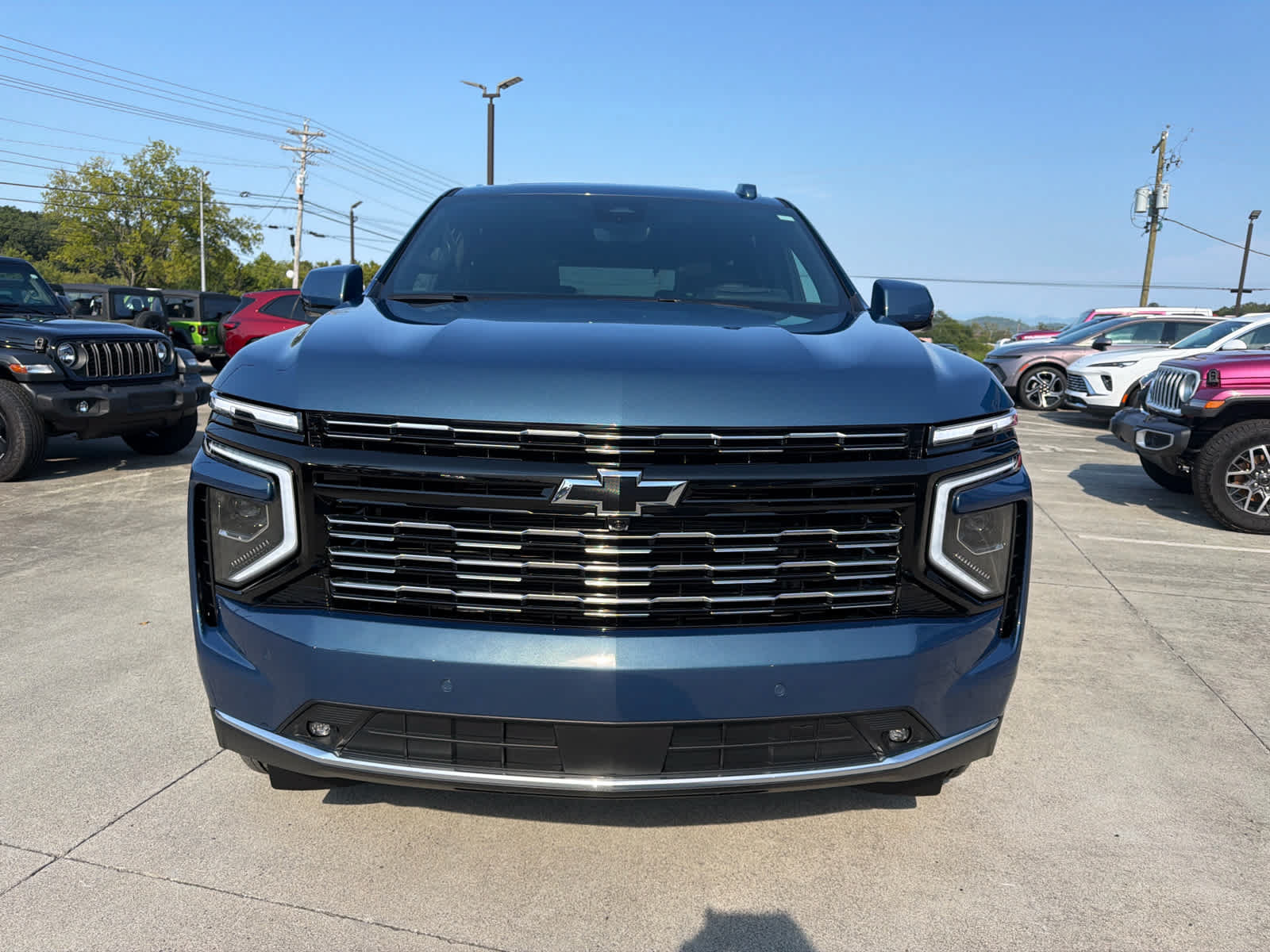 New 2026 Chevrolet Tahoe High Country AWD/4WD image 2