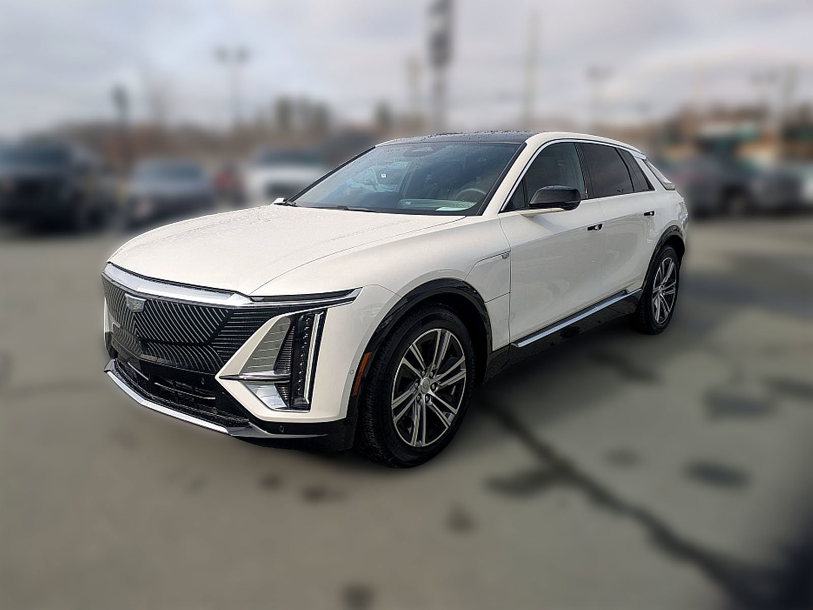 Certified 2025 Cadillac Lyriq Luxury image 1