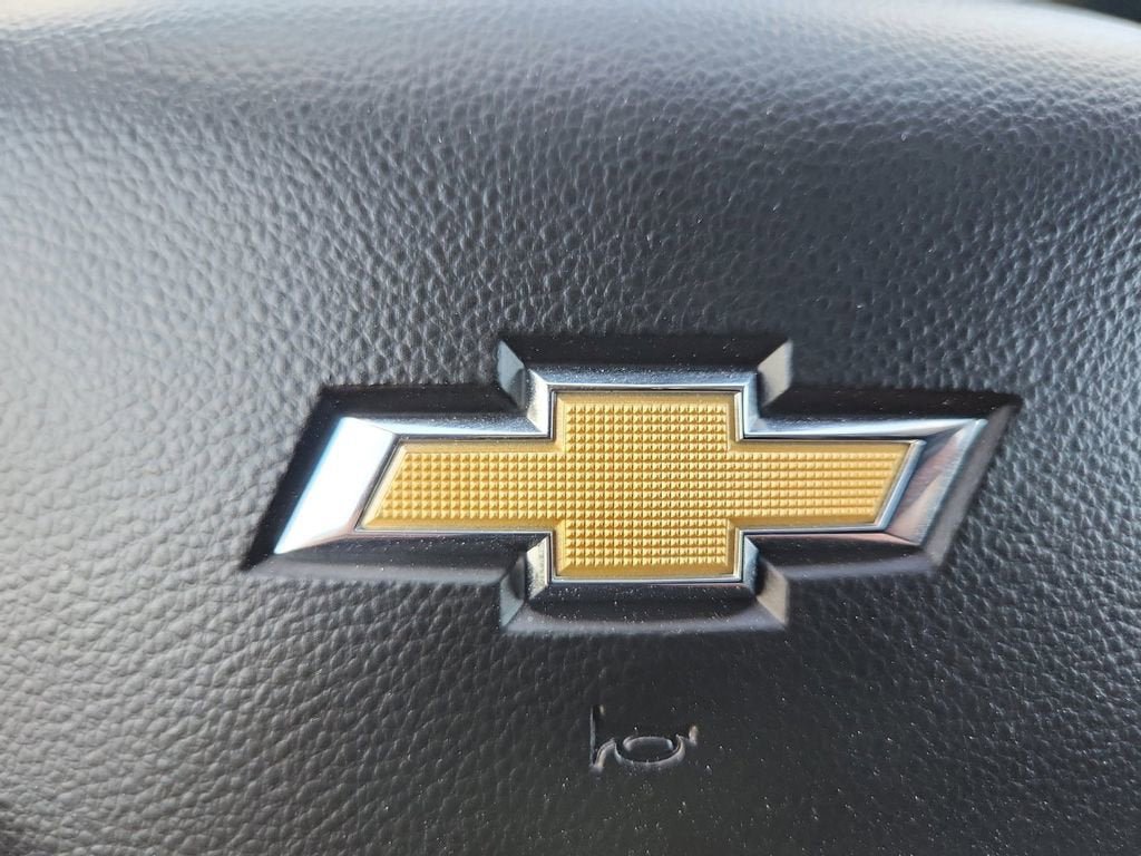 Used 2024 Chevrolet Silverado 1500 LT AWD/4WD image 30