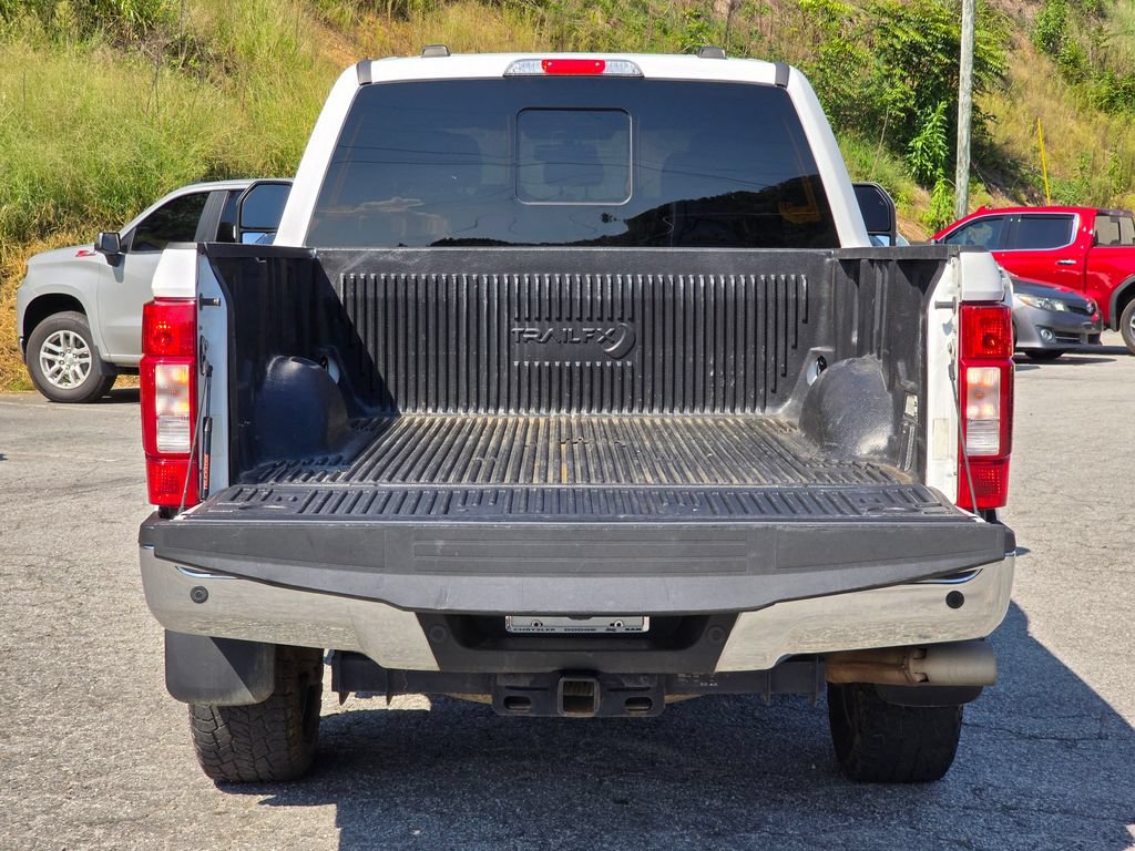 Used 2021 Ford F250 Lariat w/ Lariat Value Package AWD/4WD image 12