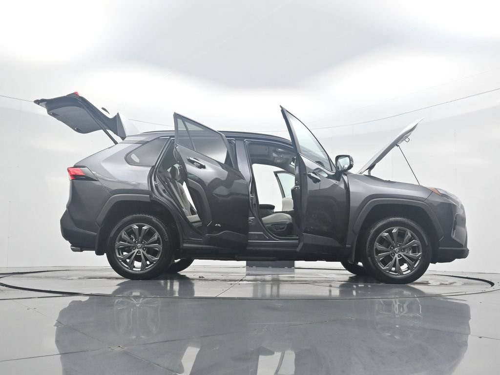 Used 2024 Toyota RAV4 Limited w/ Advanced Technology Package AWD/4WD image 43