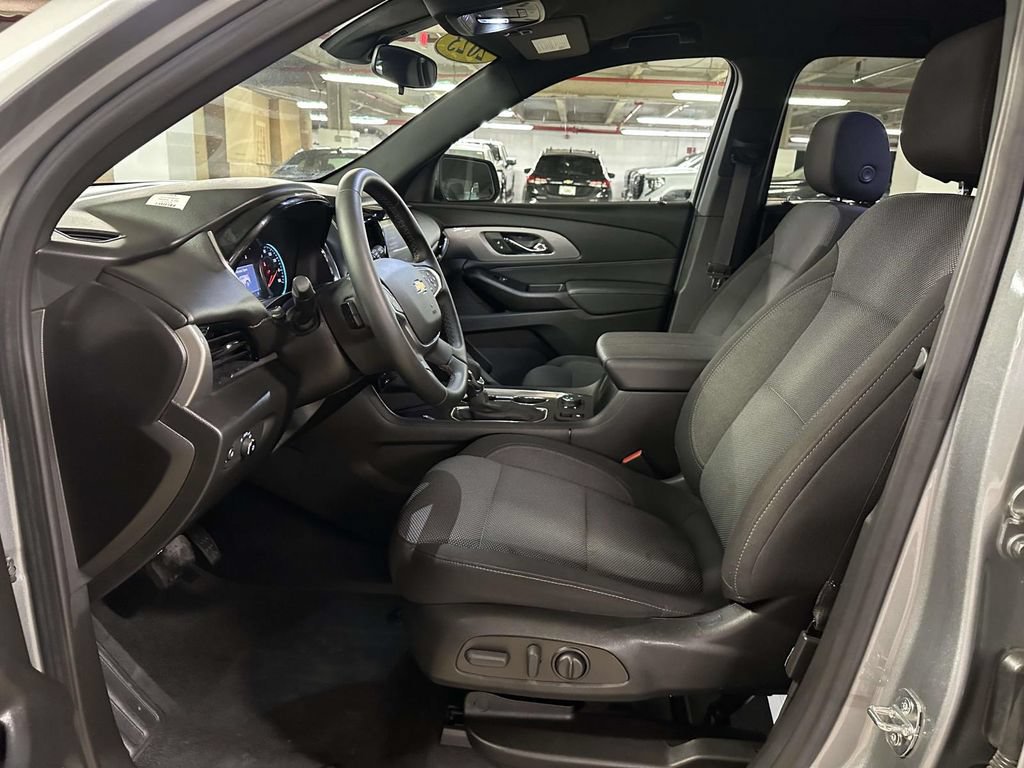 Certified 2023 Chevrolet Traverse LT AWD/4WD image 14
