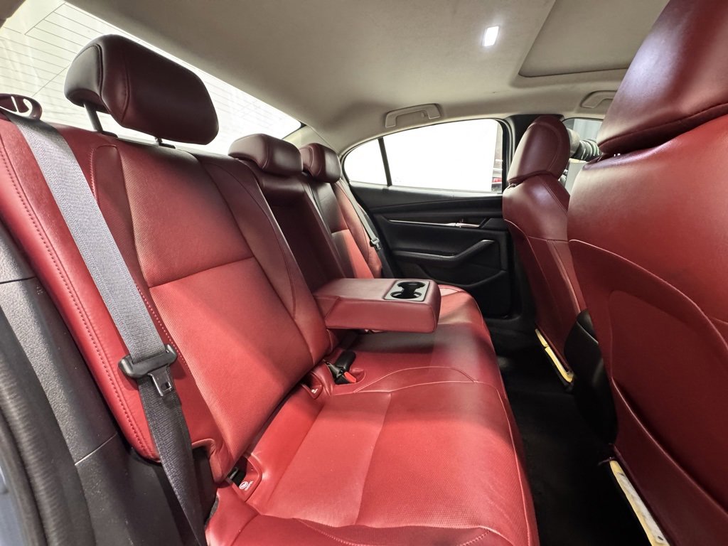 Used 2023 MAZDA MAZDA3 s image 26