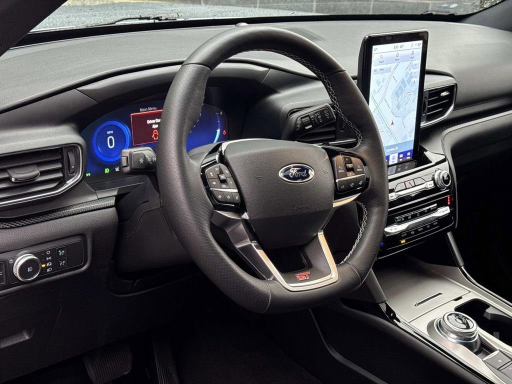 Used 2022 Ford Explorer ST w/ Equipment Group 401A AWD/4WD image 23