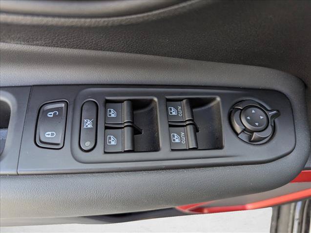 Used 2023 Jeep Renegade Trailhawk AWD/4WD image 10