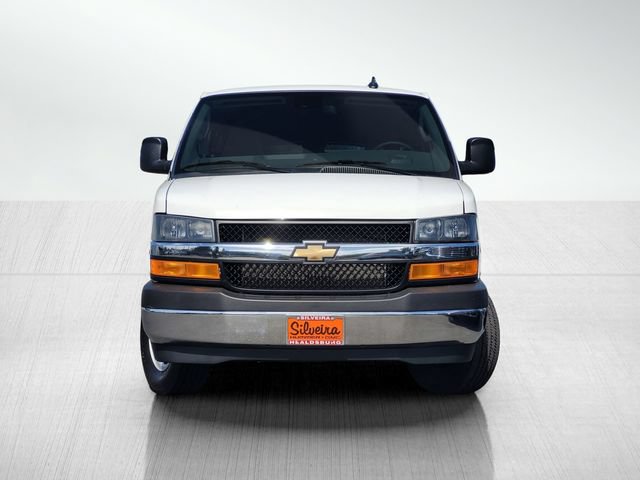 Used 2025 Chevrolet Express 3500 LT w/ LT Preferred Equipment Group RWD image 2