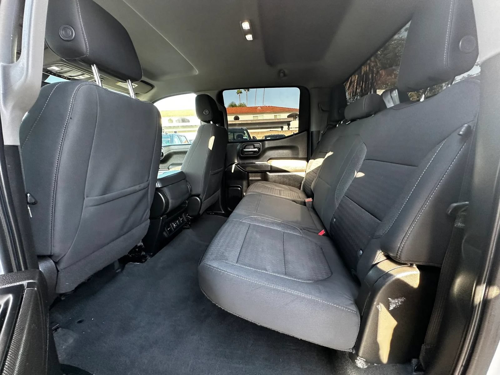 Used 2021 Chevrolet Silverado 1500 LT AWD/4WD image 31