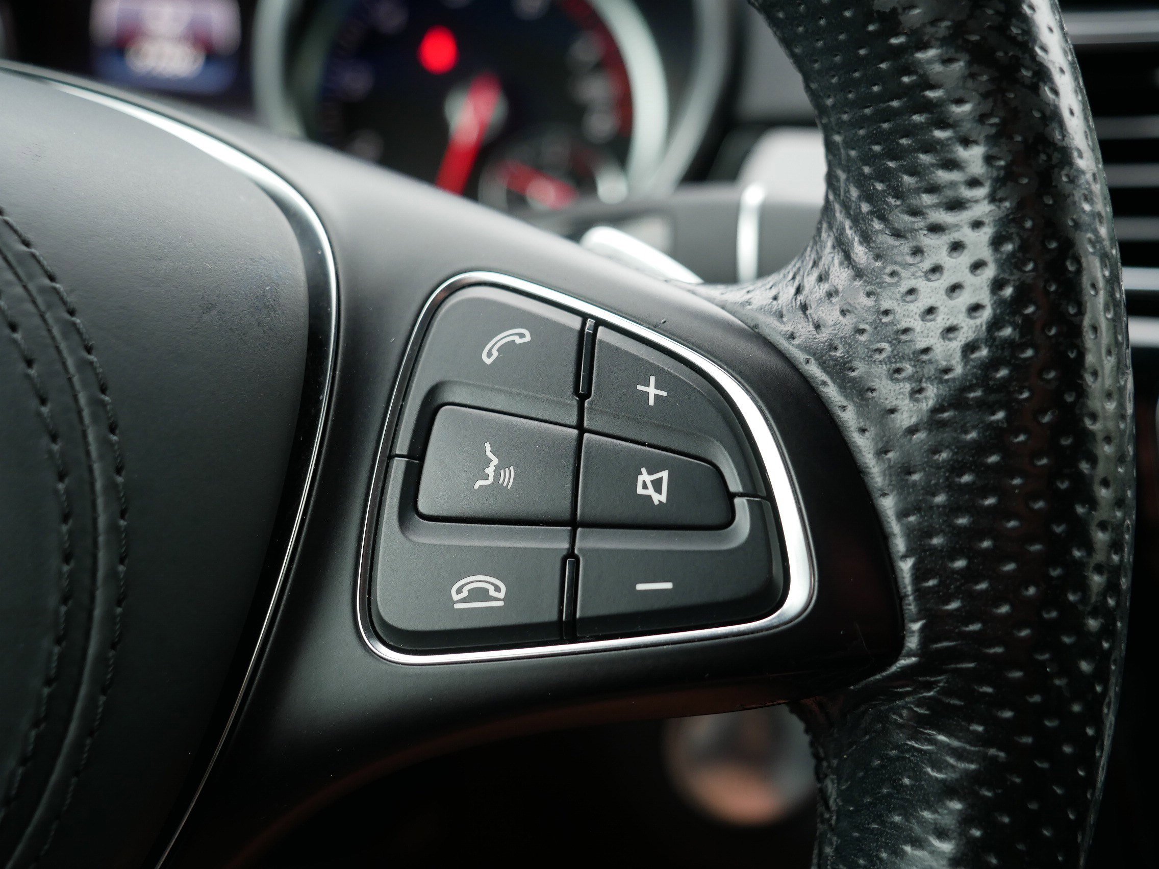 Used 2018 Mercedes-Benz GLS 450 4MATIC image 29