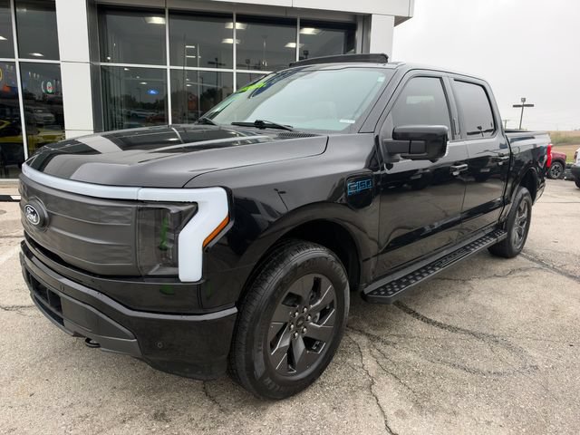 Used 2024 Ford F150 Lightning Lariat AWD/4WD image 3