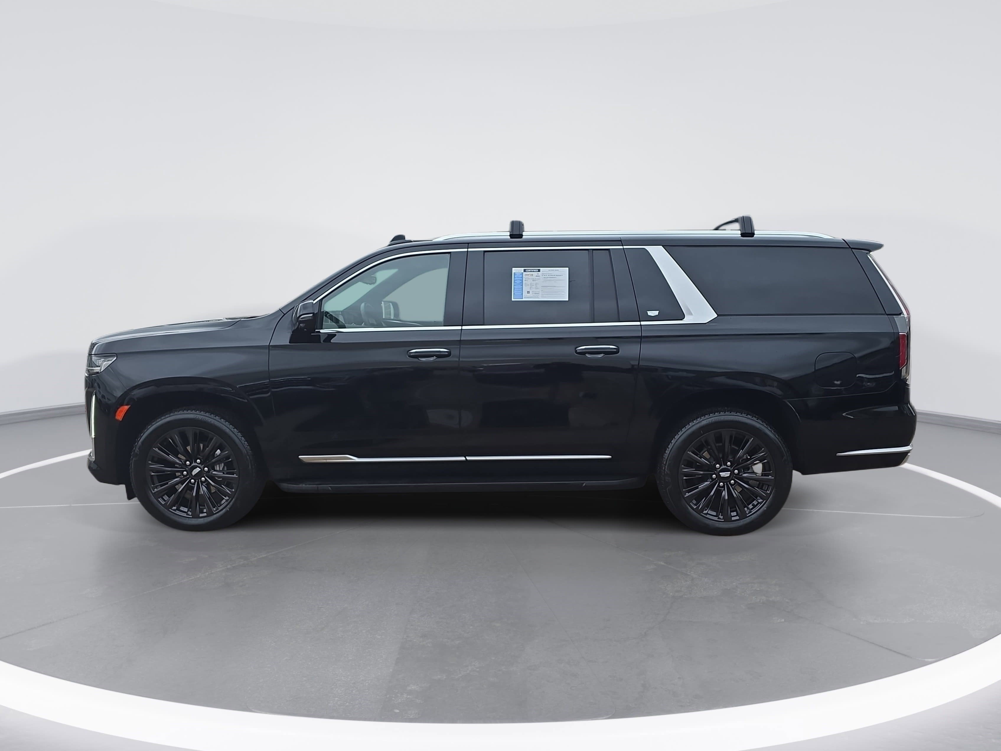 Certified 2023 Cadillac Escalade ESV Premium Luxury w/ LPO, Floor Liner Package AWD/4WD image 6
