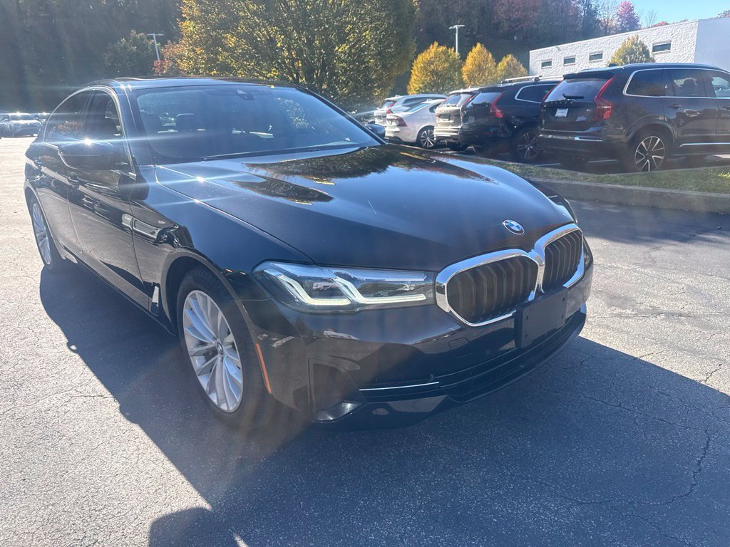 Used 2023 BMW 530i xDrive w/ Convenience Package AWD/4WD image 8