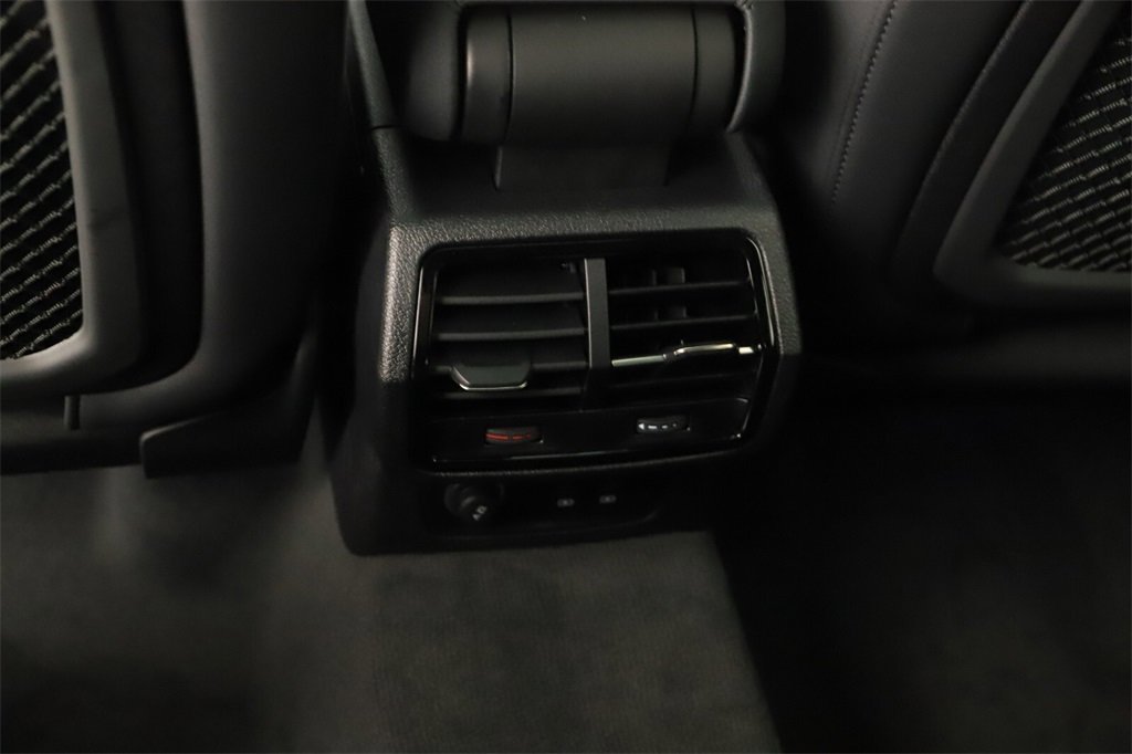 New 2025 Audi Q3 2.0T Premium image 22