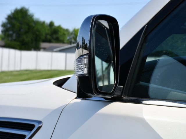 Used 2019 Nissan Armada Platinum w/ Captain's Chairs Package AWD/4WD image 13