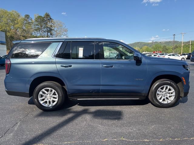 Used 2025 Chevrolet Tahoe LT AWD/4WD image 3