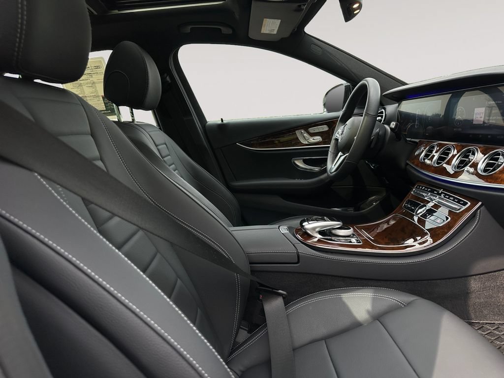 Used 2019 Mercedes-Benz E 300 4MATIC image 15