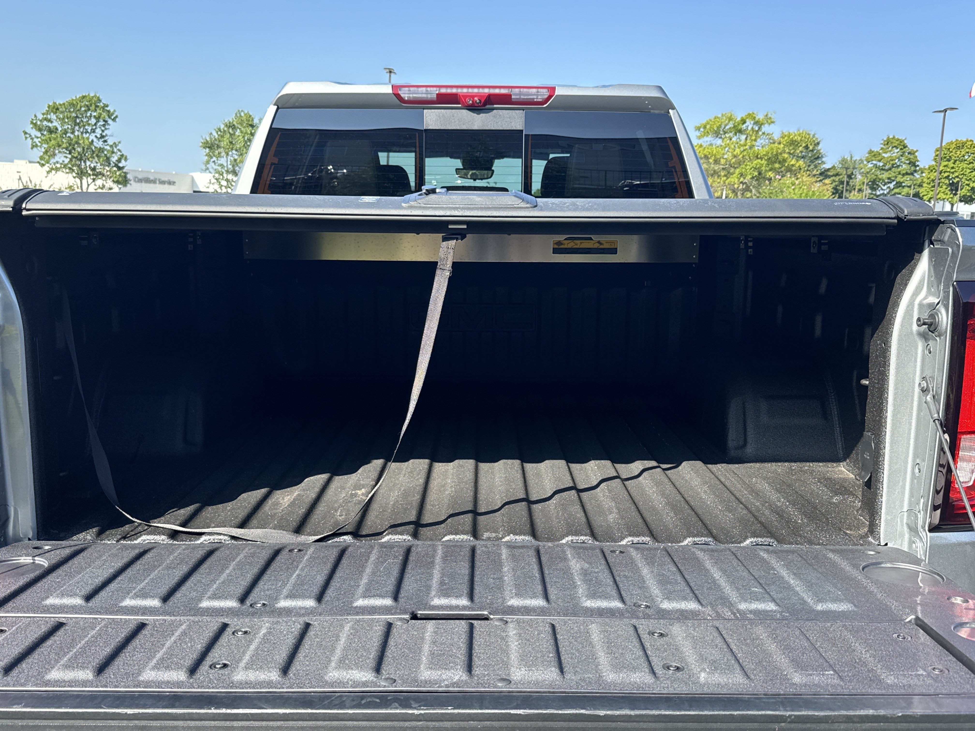 Used 2026 GMC Sierra 1500 AT4 w/ AT4 Premium Package AWD/4WD image 33