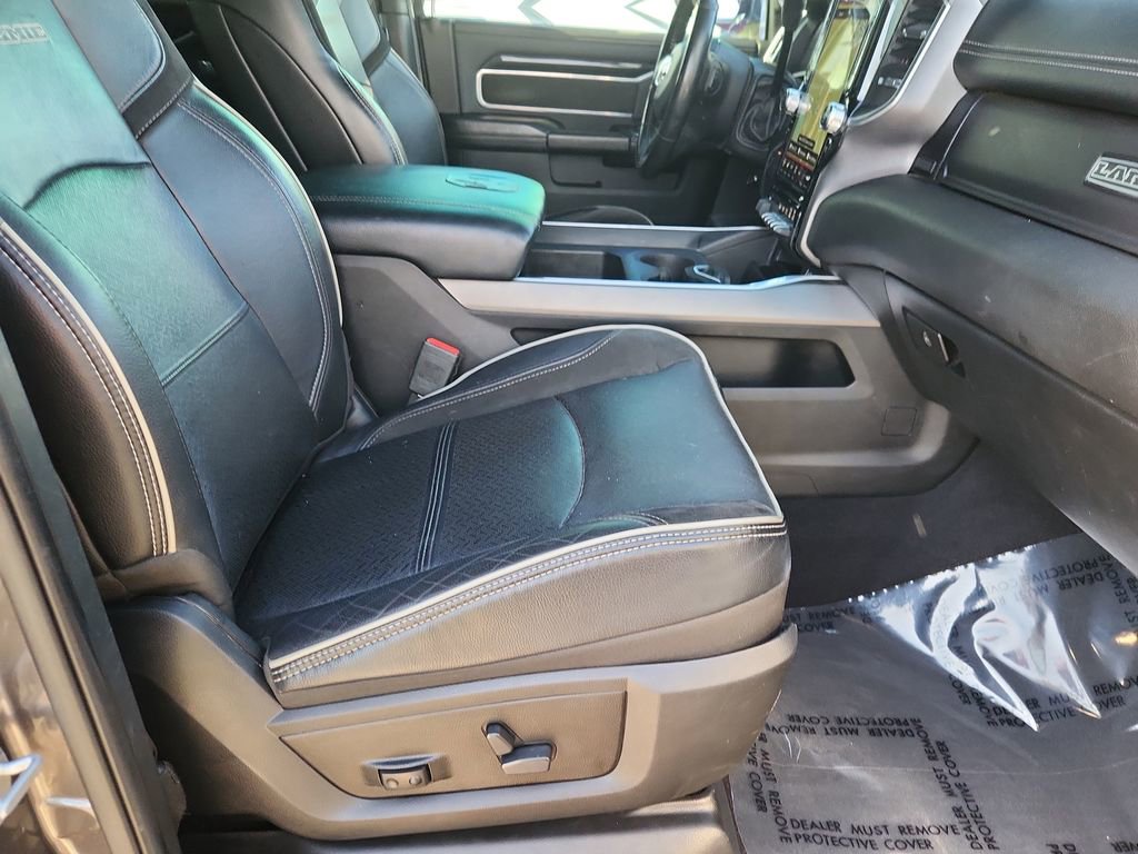 Used 2020 RAM 2500 Laramie AWD/4WD image 16
