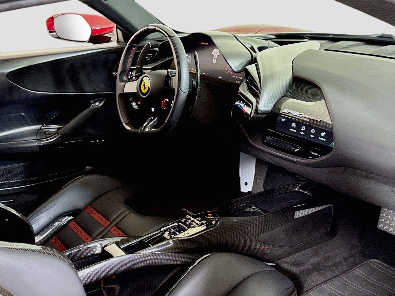Used 2022 Ferrari SF90 Stradale AWD/4WD image 29