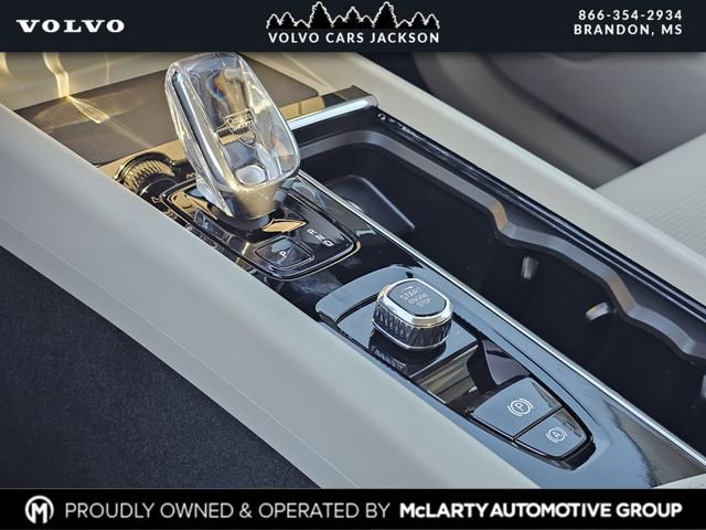 New 2026 Volvo XC60 B5 Ultra w/ Protection Package Premier image 23