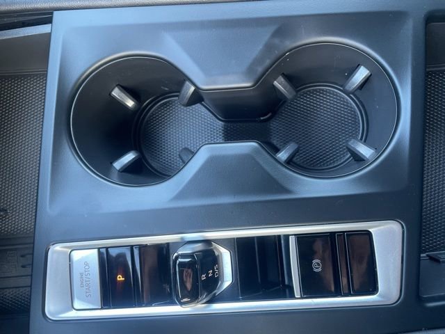 Certified 2025 Volkswagen Atlas SE image 24