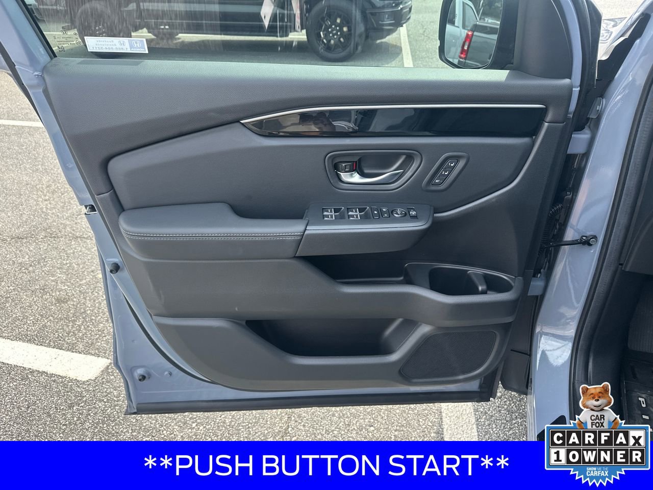 Used 2025 Honda Pilot Touring image 10